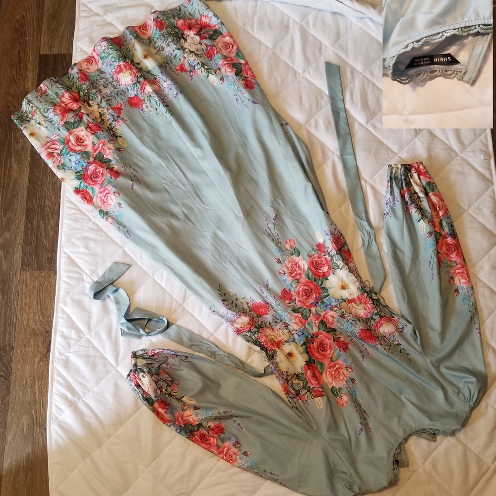 SHEIN Floral Print Robe in Light Blue